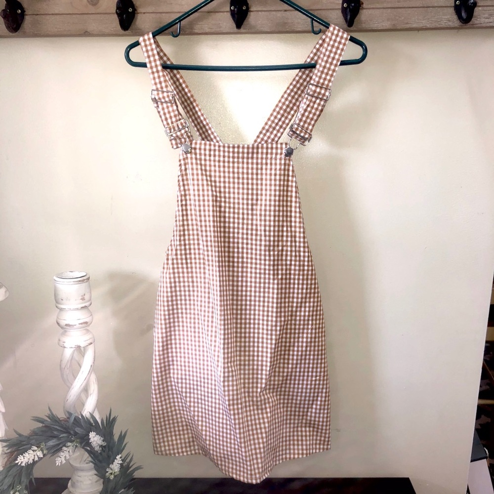 Overall dress